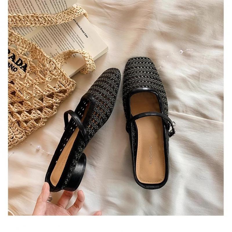 

Версия из овчины~ Ретро плетеный полый квадратный носок на толстом каблуке и крутые шлепанцы для женщин, чтобы носить полушлепанцы 40 чёрный