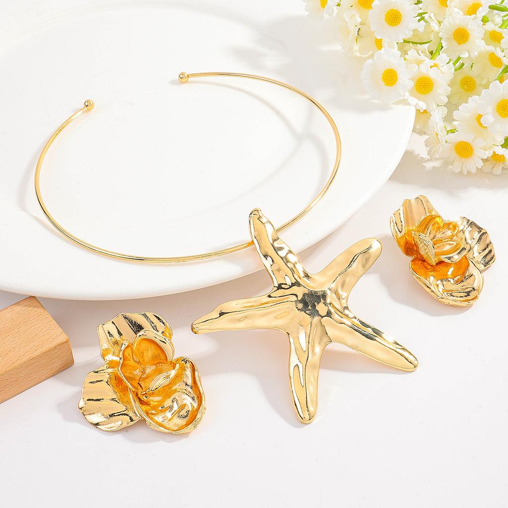 Fashion Starfish Collar Earrings Set Fashion Trend Petal Earrings Exaggerated European and American Personality Necklace Earrings Women