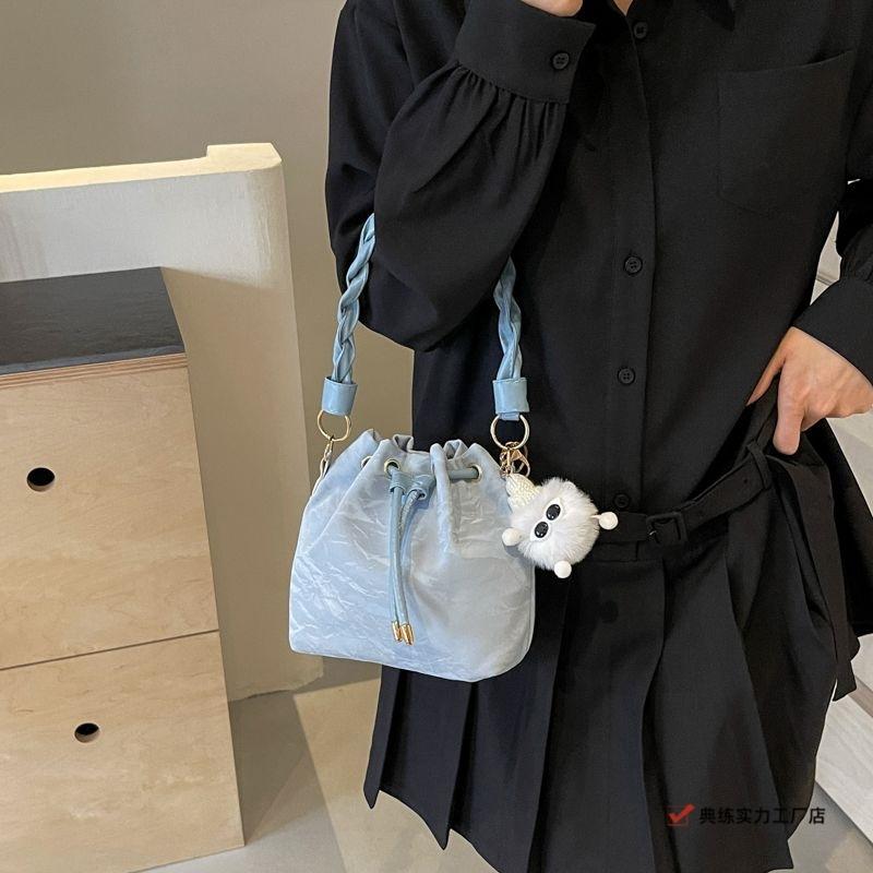 Bag Korean Versatile Bucket Bag Summer New Fashion Niche Shoulder Messenger Bag Women's Handbag