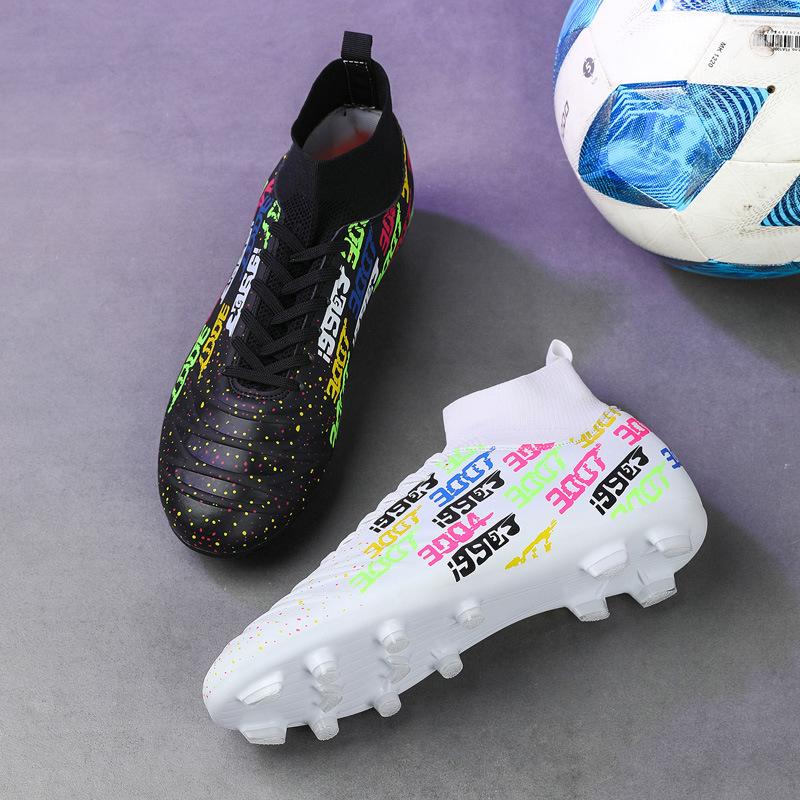 Men's and Women's High-top Football Shoes Breathable and Wear-resistant Artificial Turf Professional Game Training Sports Football Shoes