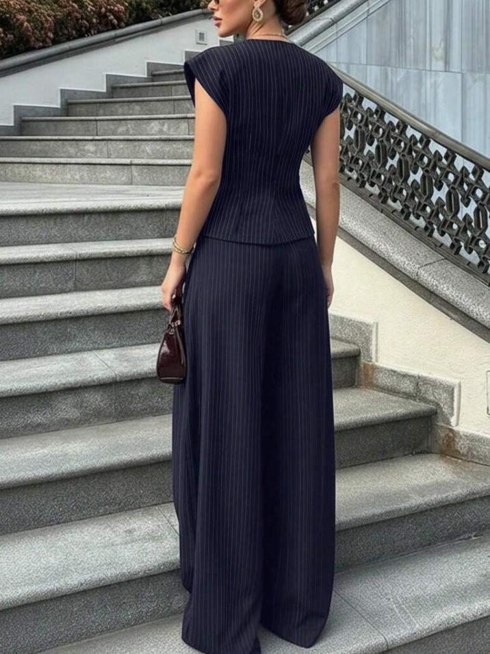 2026 European & American V-neck Sleeveless Jumpsuit - Slimming Waist, Elegant Wide-leg Design