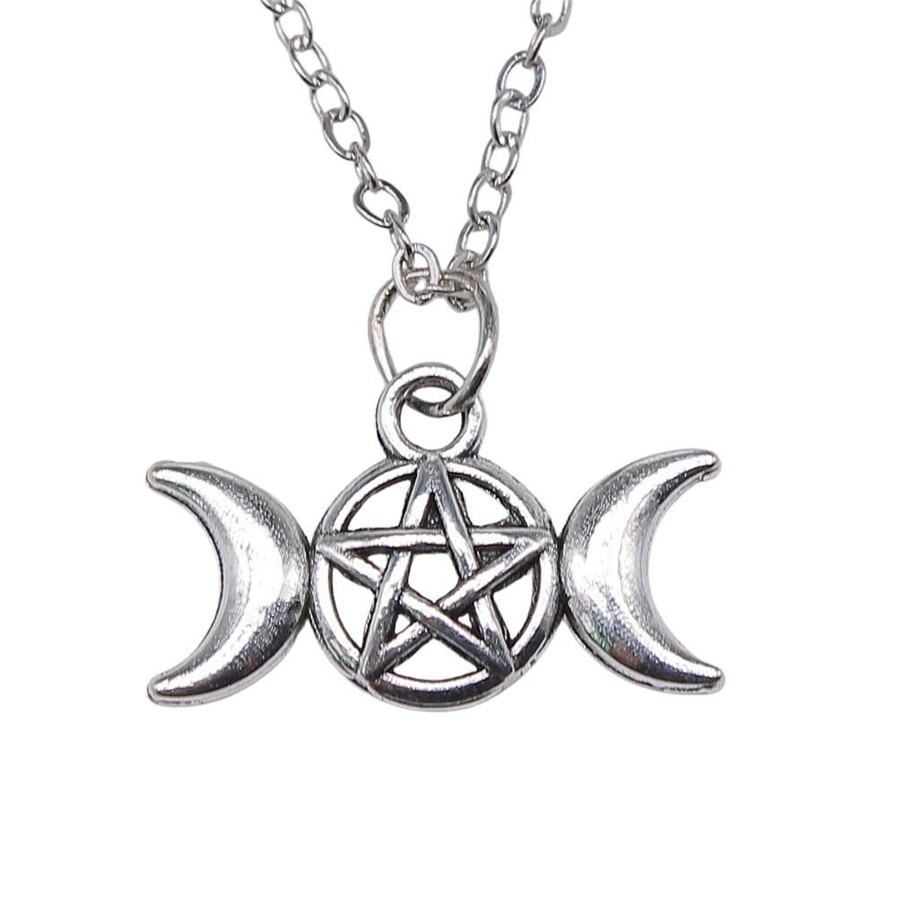 Hollow Star Moon Pendant Necklace Minimalist Geometric Jewelry 40cm Short Chain