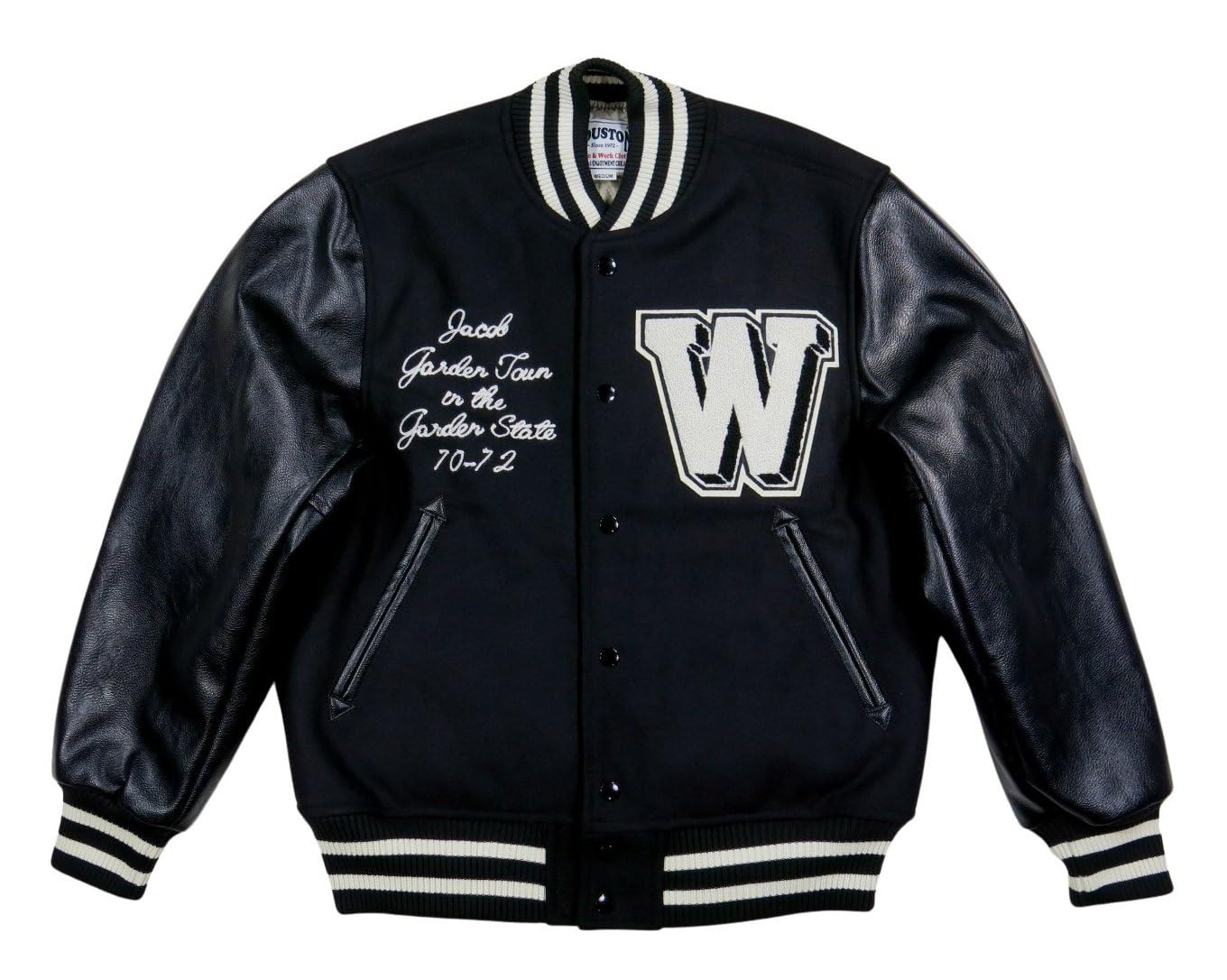 

Вишивка Сагара КУРТКА СТАДІОНУ FLAG зі штучної шкіри PU x меланжевої вовни 51376 L ЧОРНА [Х юстон] (Чорний)