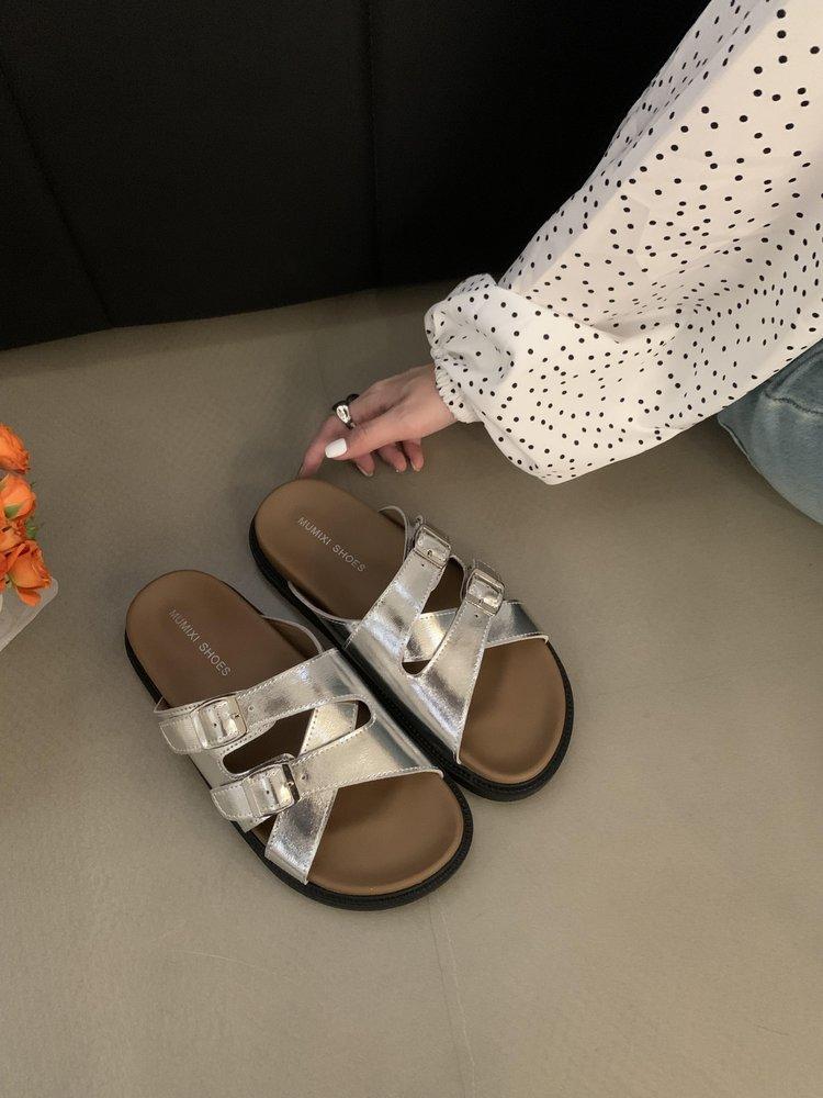 Slippers women's shoes wear new summer Mori retro versatile word beach cool slippers temperament