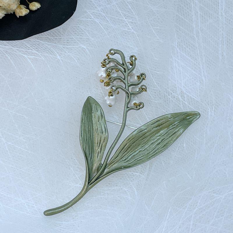 

Брошь «Лилия долины» с пресноводным жемчугом Брошь «Лилия долины» с растительным покрытием Женская антибликовая брошь Аксессуары