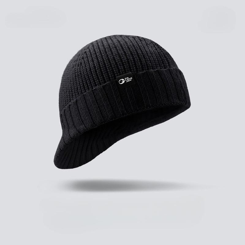 Fashion Autumn and Winter Short Eave Knitted Mao Line Duck Tongue Hat Women Thickened for Keep Warmth Ear Protection Knitted Hat