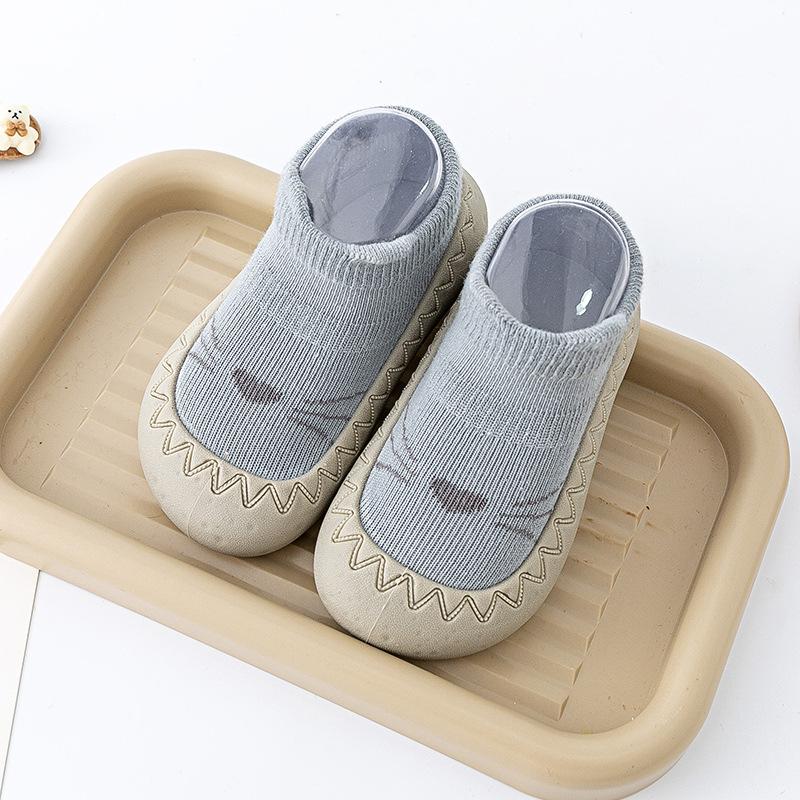 Babysocken Schuhe Atmungsaktiv Erste Schritte Eashi Rutschfest Warm Zehen schützen Outdoor Sneaker Zapatos Kleinkind Junge Schuhe Babyschuhe