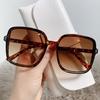 Sunglasses All-match Clear UV-proof` Ultralight Fashion Big Square Frame Gradient Sun Glasses for Taking Vacation