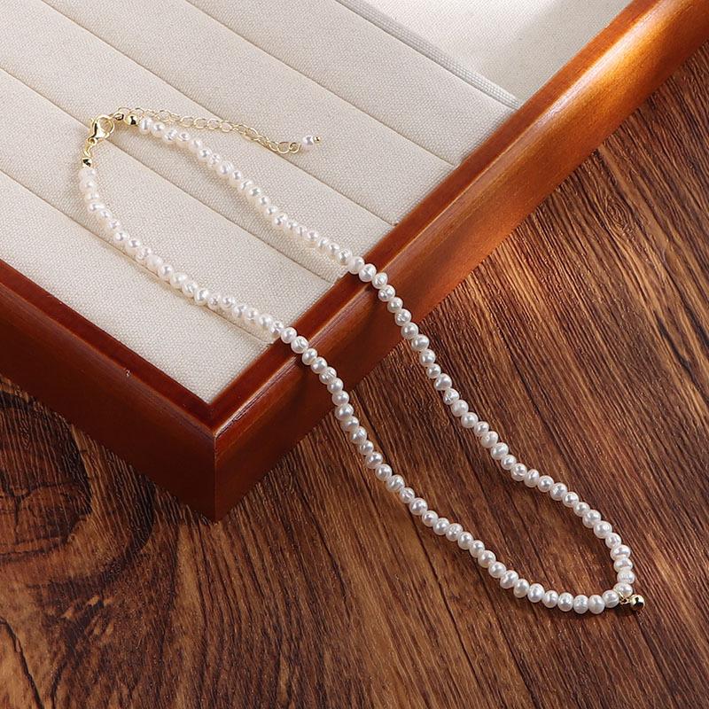French Retro Natural Freshwater Pearl Necklace Women's Fashion Simple Temperament Neck Chain Sweater Chain Wholesale