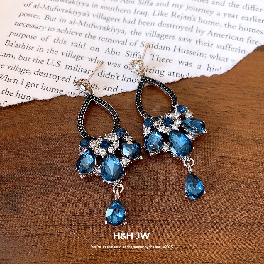 Silver Needle Ethnic Style Diamond-encrusted Water Drop Fringed Earrings Retro Court Style Stud Earrings Women's Fashion Earrings Design Sense Niche