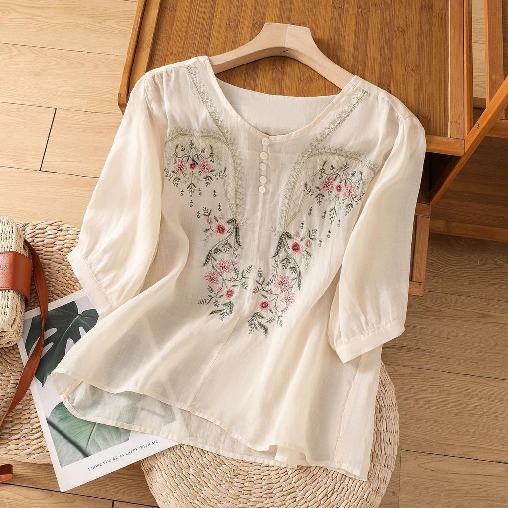 Modisches Damen-Pullover-Oberteil mit kurzen Ärmeln aus Baumwolle und Leinen mit Stickerei, lockere Passform, figurformend, vielseitiges Baumwoll-Leinen-T-Shirt.