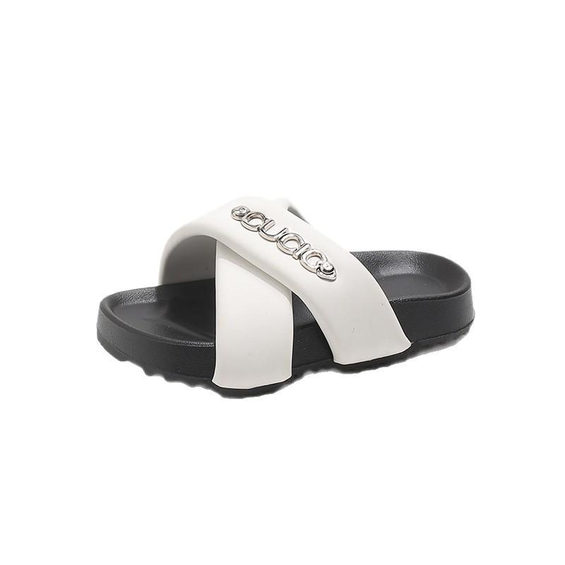 Thick-Soled Slip-On Celebrity Toe-Covering Slippers for Girls - 2026 Fashionable, Versatile, Comfortable Casual Beach Shoes