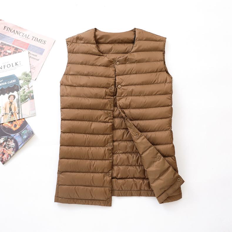 Men's Ultra-Light Down Vest, Large Size, Winter 2026, Short Style with Round Neck, Casual and Portable