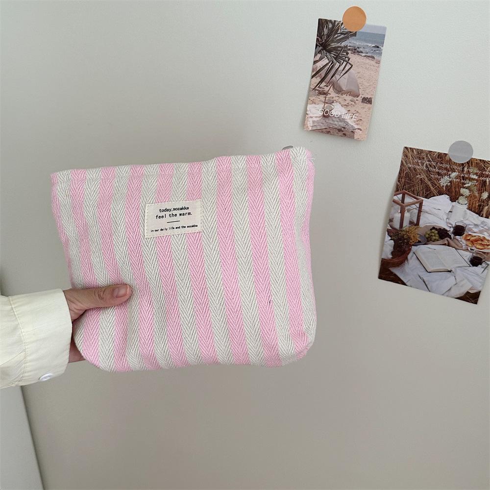 Large Capacity Fresh Striped Women's Toiletry Bag - Portable, Simple Handheld Cosmetic Organizer