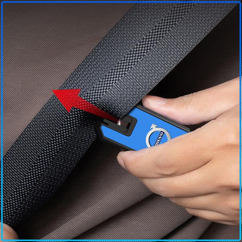Multifunctional Car Safety Hammer Emergency Window Breaker Safety Supplies For Volvo XC60 XC90 S60 S80 S40 V40 V60 V70 V50 XC70