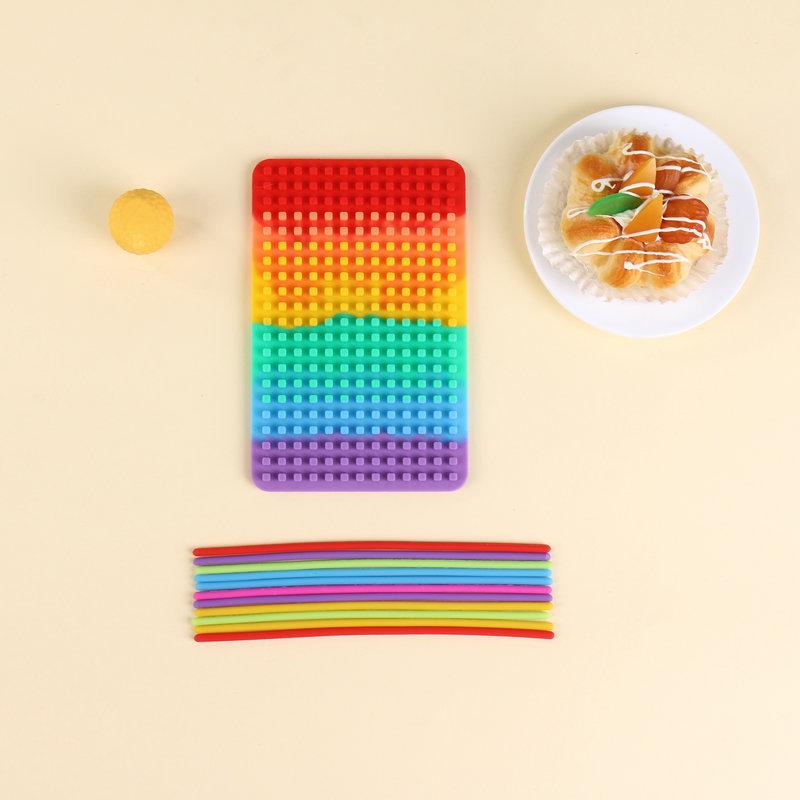 Cross-Border Sensory Silicone Activity Board: Decompression Twist and Play Toy радуги