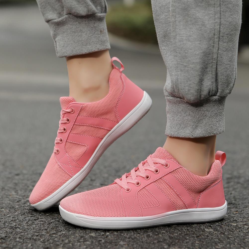 Fashion Women's Casual Sports Shoes Outdoor Camping Sports Shoes Men Women's Couple Hiking Shoes Extra Large Flat Bottom Sneakers Women