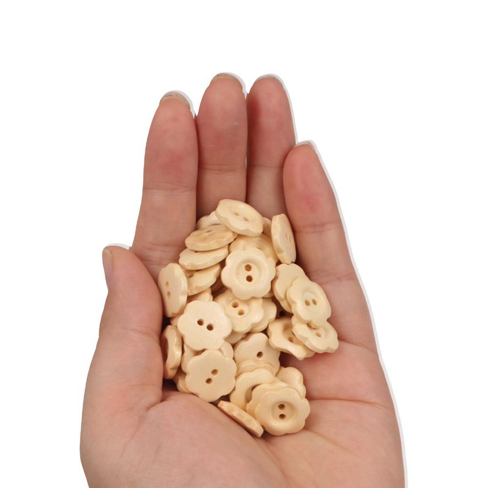 50PCS Round Clothing Button Flower Shaped Sewing Button Overcoat Wood Buttons  Clothing Sewing
