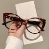 Cat-eye Anti-blue Light Glasses for Women, Retro Classic and Personalized Flat Light Lenses for Shooting Accessories