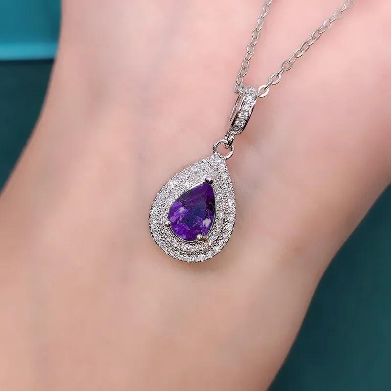 Elegant Women'S Droplet Pendant Necklace With Shiny Zircon Fashionable Luxury Jewelry Accessory For Any Occasion