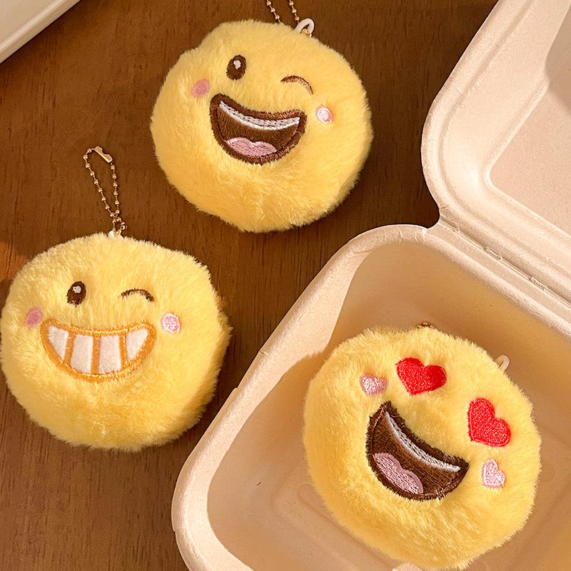 Bambola Emoji Sorridente Ciondolo Peluche Bambola Cartone Animato Portachiavi Sacchetto Regalo Piccolo Accessori