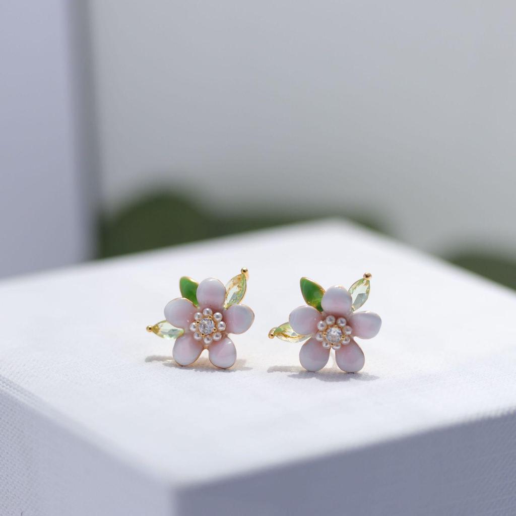 Dopamine Pink Flower Studs: Elegant French Design, High-End, Unique Atmosphere Earrings