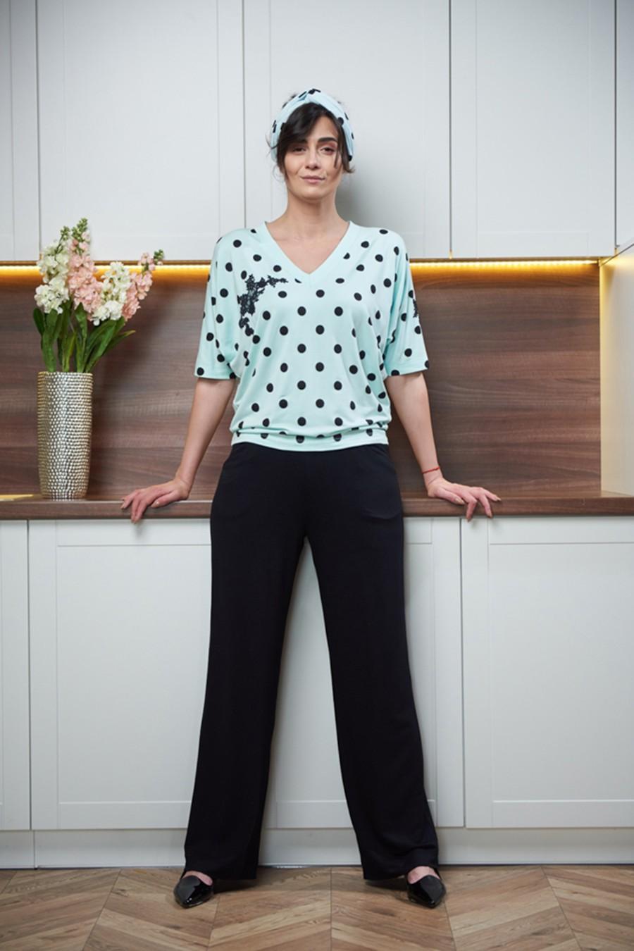 

комплект: футболки та штани Effetto (66769) 46(L) різнокольорові кольору