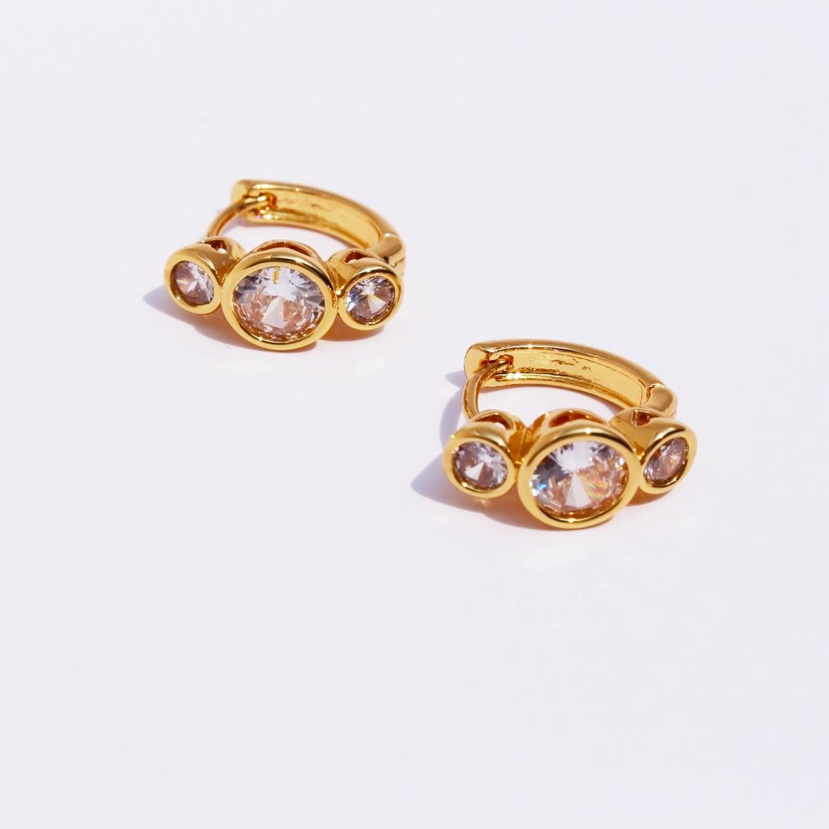 

Легкие роскошные изысканные серьги из белого золота с инкрустацией бриллиантами, минималистский дизайн, серьги-пряжки для ушей, темпераментные, универсальные 484 золотой