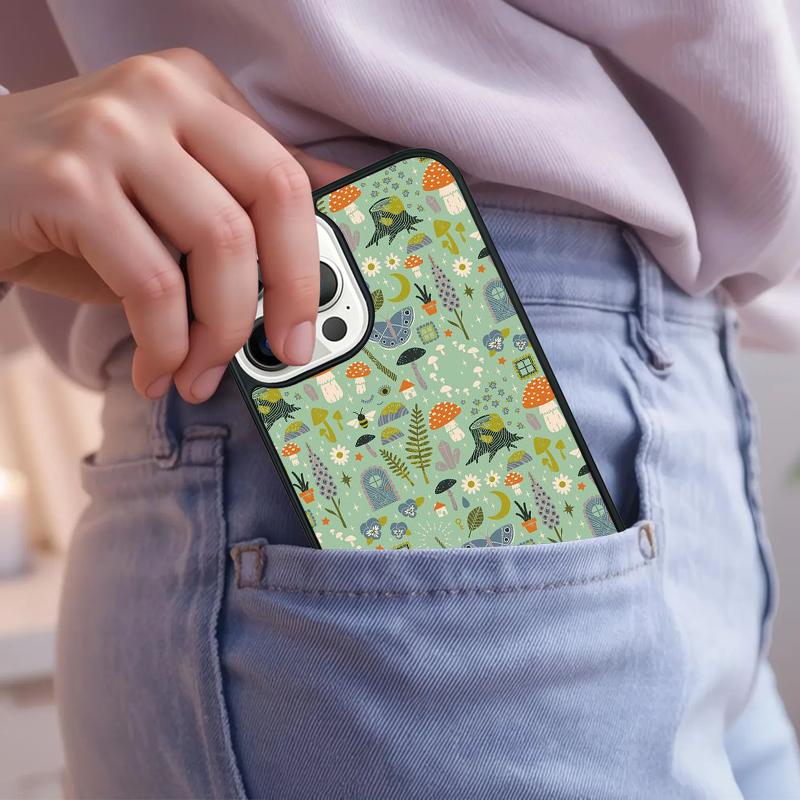 Mushroom Forest Phone Case For iPhone 17 Air 15 16e 14 13 Pro Max Coque 12 11 Pro Max PLUS Cover