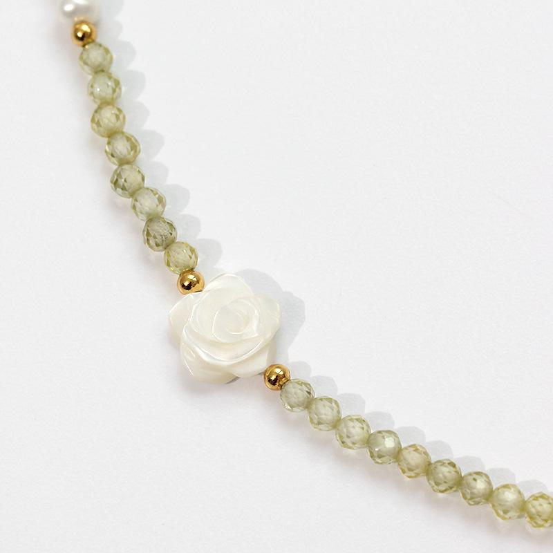 Elegant Camellia Pendant Choker: Freshwater Pearl & Zircon Beaded Necklace for High-End Fashion