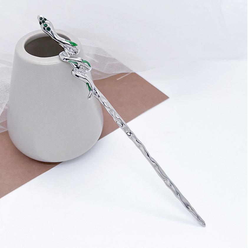 New Metal Hairpin Clips Minimalist Snake Shape Halloween Hair Sticks Chopstick  Jewelry Accessories Hairstyle for Women Gifts