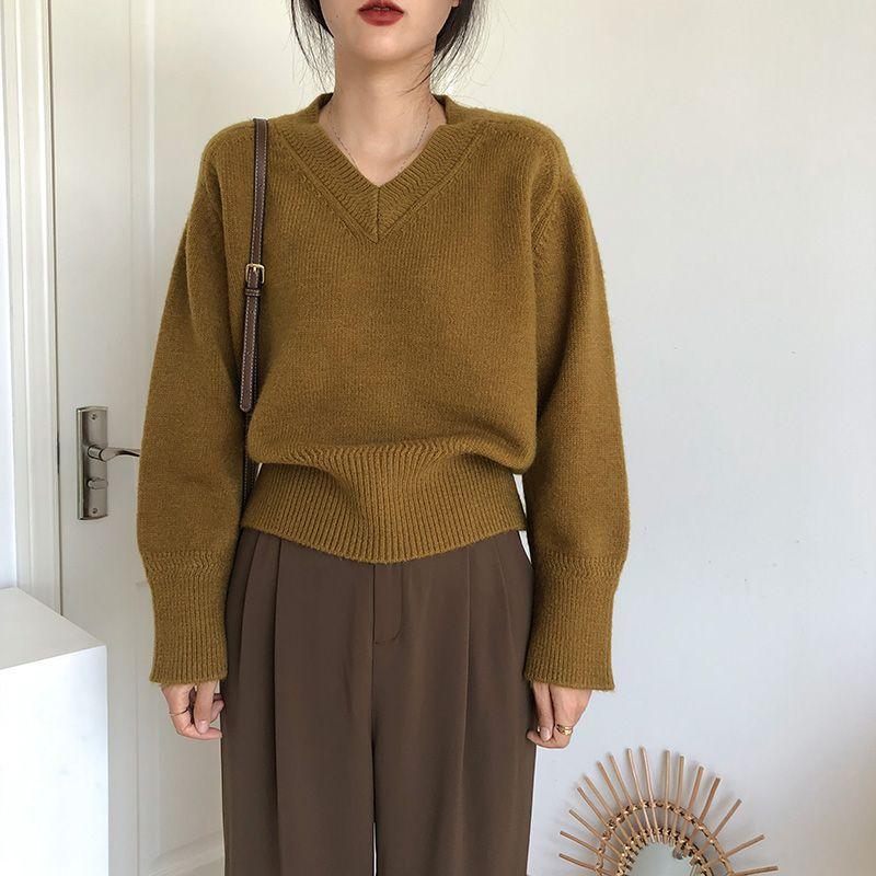 Women's Autumn & Winter French V-Neck Sweater Japanese Lazy Style Retro High-End Knit Top Outer Wear