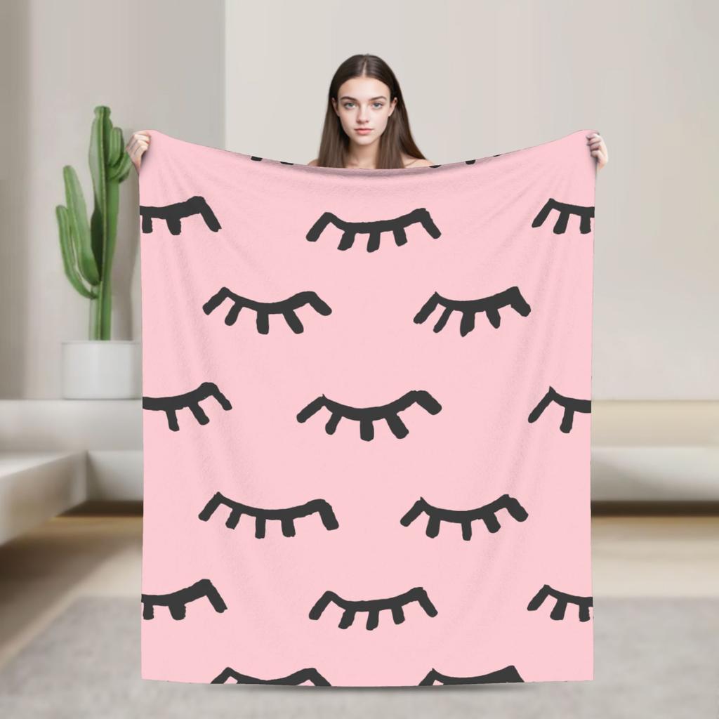Beauty Eyelash Blanket Cartoon Fuzzy Vintage Warm Throw Blankets for Home Restaurant Decoration