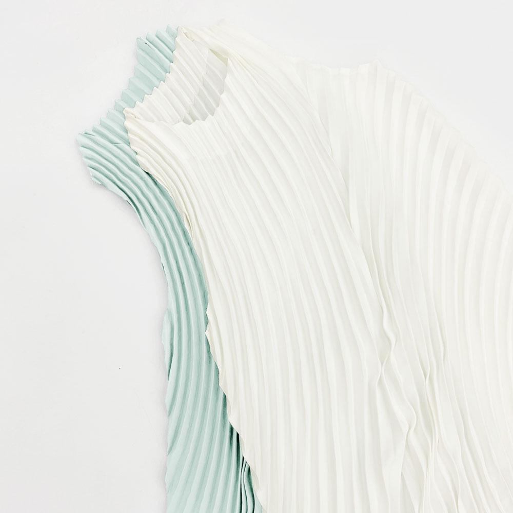 Women's Spring/Summer 2025 Sleeveless Slim Fit Pleated Dress In New French Style