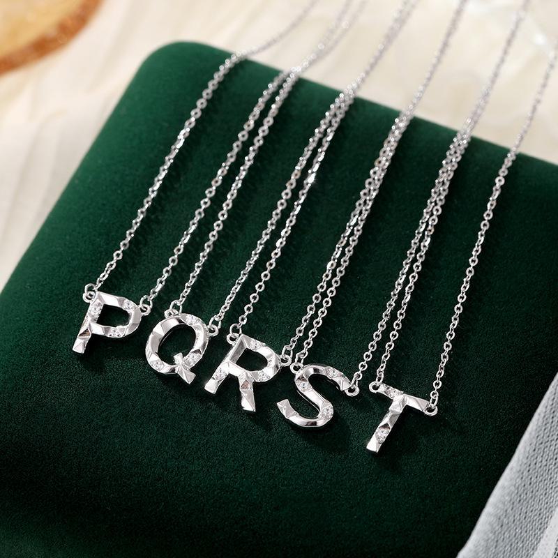 Banyan Tree S925 Silber Halskette mit englischen Buchstaben und Diamanten – Elegante und vielseitige Schlüsselbeinkette für Damen