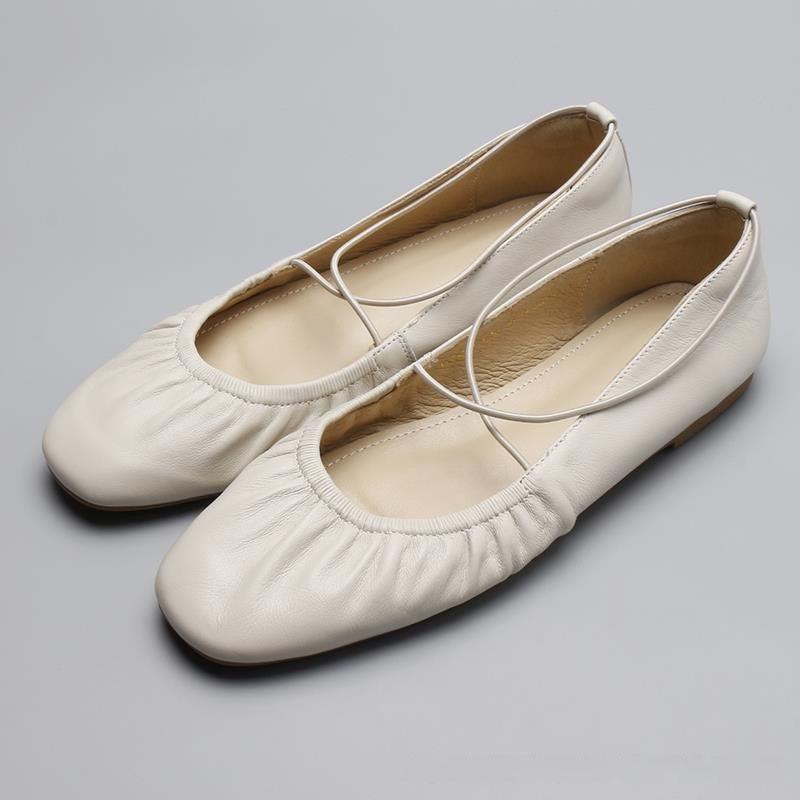 

Балетки женские Туфли-лодочки с квадратным носком Мягкая кожа и подошва Повседневная обувь Элегантные туфли Мэри Джейн с перекрещивающимися резинками 40 бежевый