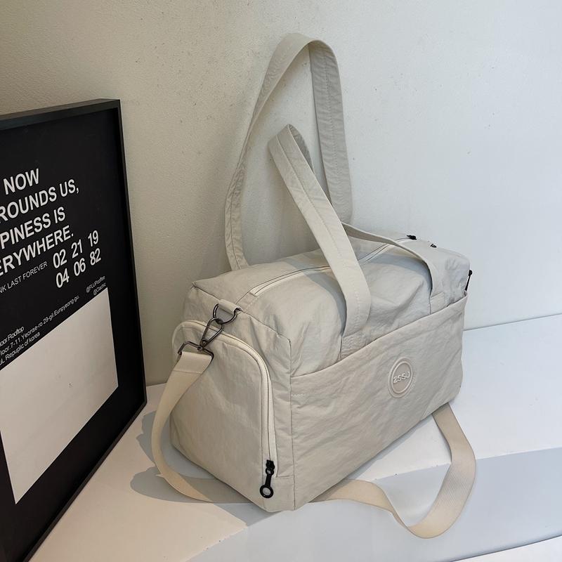 Lightweight Sports Fitness Bag Separation Shoes Bags Outdoor Short Trip Bag Large Capacity Commuter Shoulder Bag Dry Wet Separation
