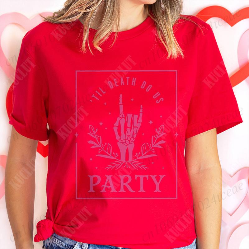 Bride or Die Skeleton Finger Graphic Y2k Tops Til Death Do Us Party Tshirt Unisex Bachelorette Hen Party Tees Team Bride Shirts