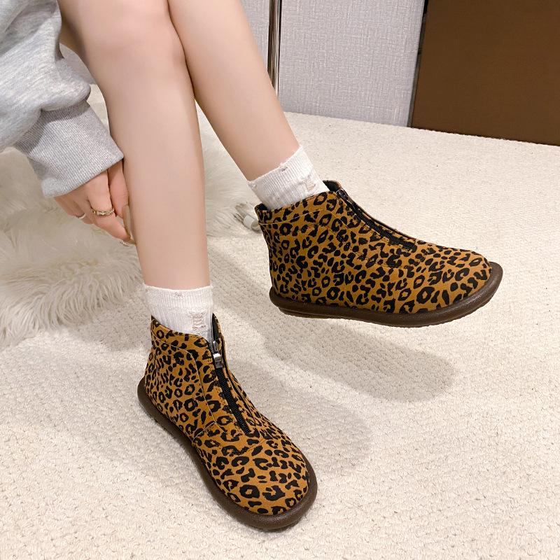 Autumn and Winter New European and American Simple and Versatile Leopard Print Low Heel Short Tube Front Zipper  Large Size Fashion Boots