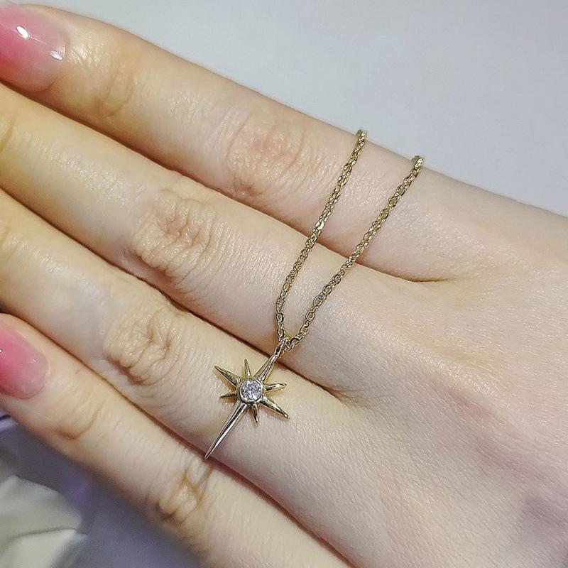 Elegant Six-Pointed Zircon Star Necklace with Rhinestones