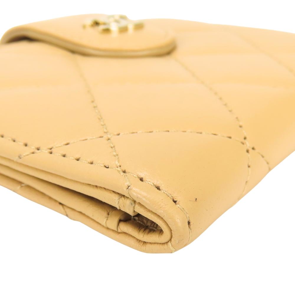 Used CHANEL Coin Case Matrasse Compact Wallet Card Case Lambskin Beige 31 Series