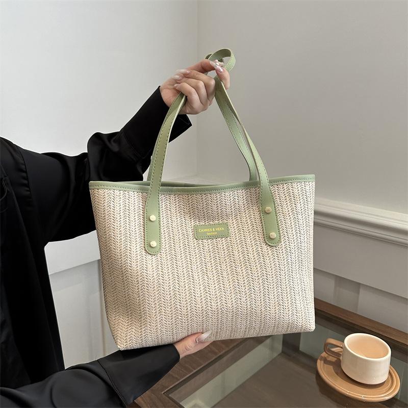 Straw large-capacity fashion Korean version handbag 2025 spring new versatile ins shoulder armpit bag tote bag