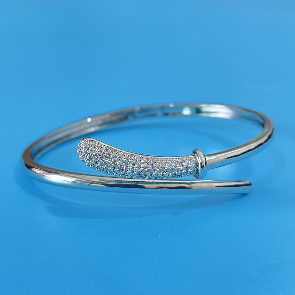 European and American Creative Nail Bracelet Women's Bracelet Fashion Concept Abstract Nail Jewelry