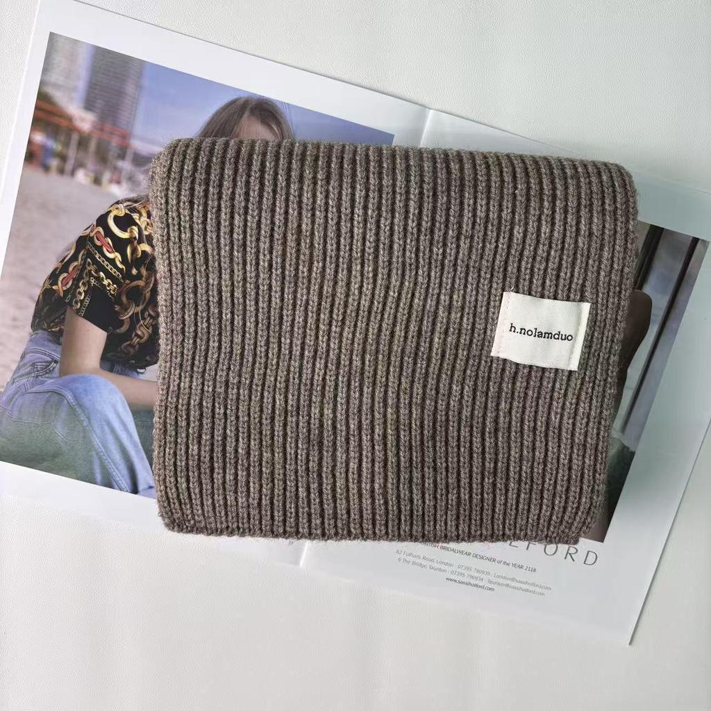 Korean Style Cozy Knitted Wool Scarf for Women - Winter Warmth with Versatile Neck Protection & Couple-Friendly Design
