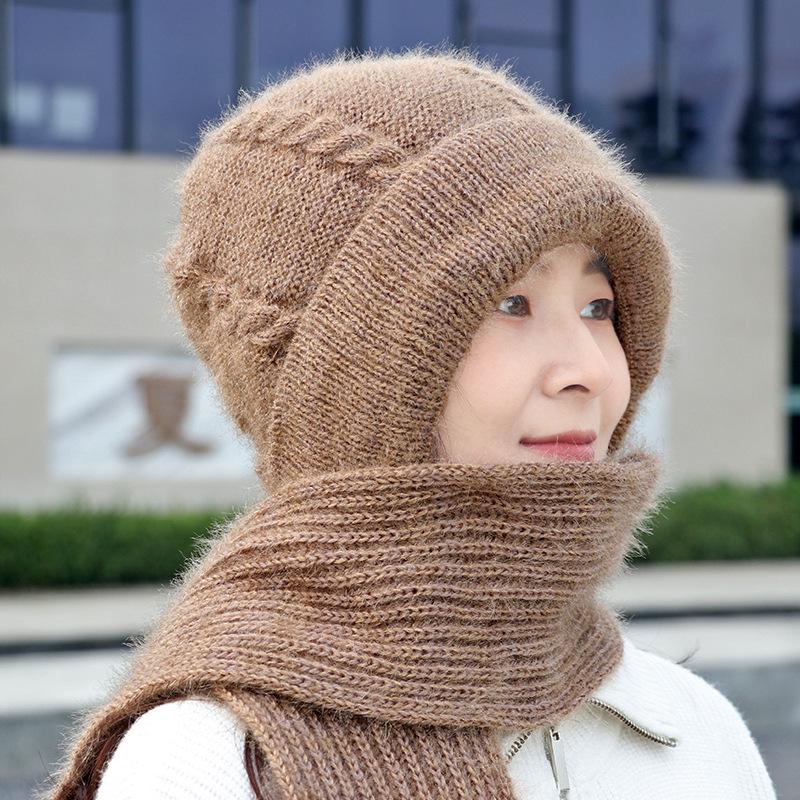Squirrel Velvet Knit Windproof Hat & Scarf Combo - Adult Winter Fashion