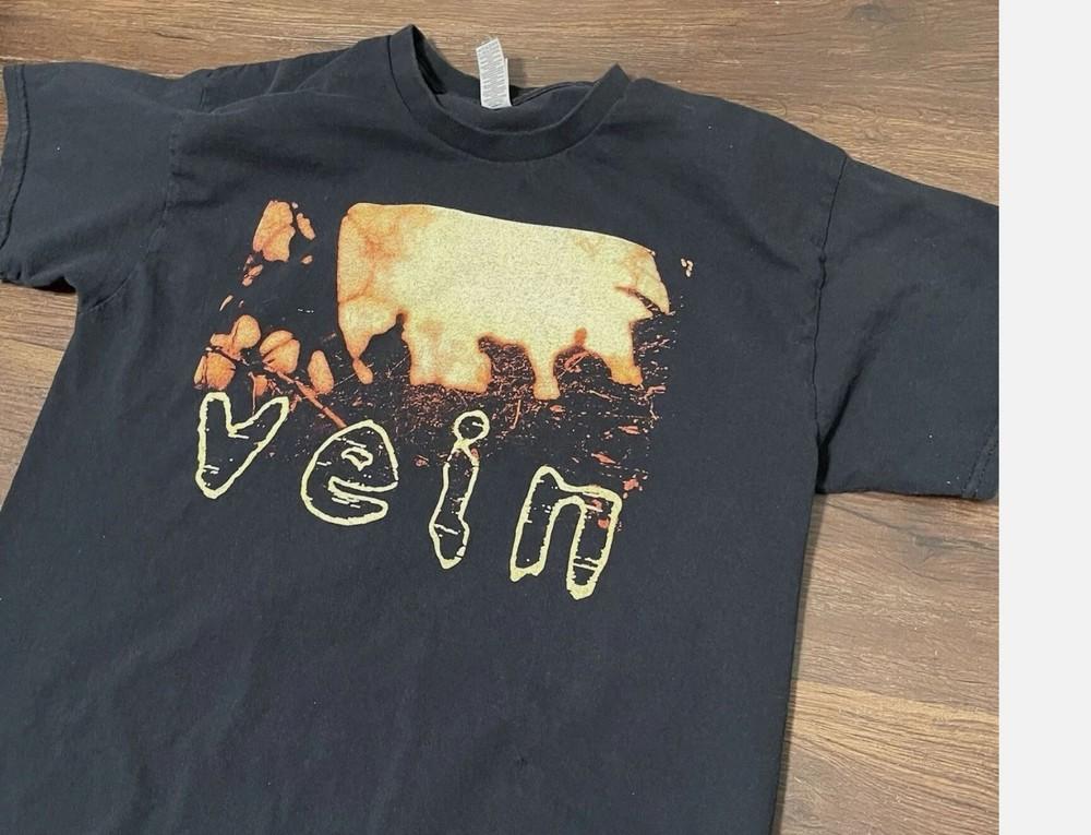 Vein Fm T shirt Classic style Unisex tee vtg Unisex T-Shirt M
