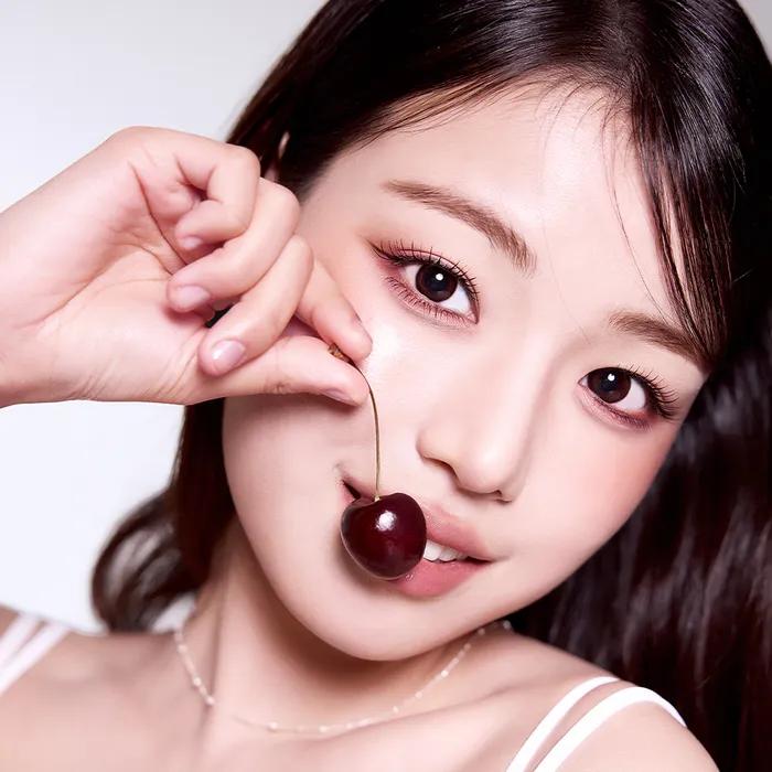 Aimi x Sang-eun Unnie Strand Eyelashes U23 Sleek
