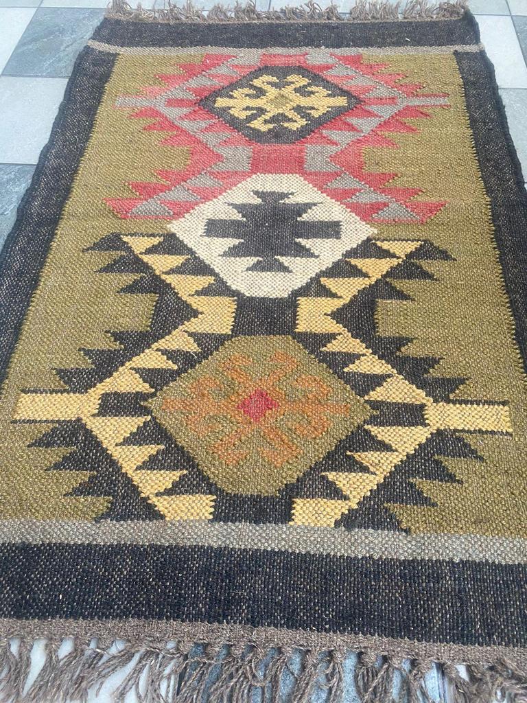 Avgari Kilm Jute Natural Handmade Rug Round Rugs for Any Space Look Rustik Decor For Any Space