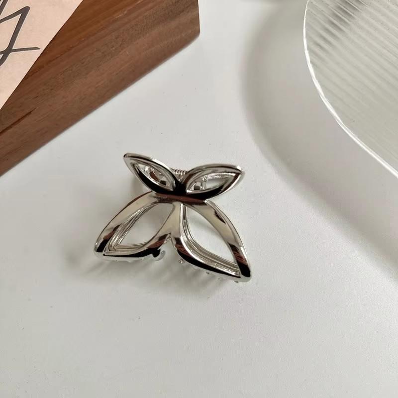 New Liquid Metal Hollow Bow Hair Clip Women Individualized Simplicity Pan Hair Clip Ins Fashion Versatile Hair Accessorie