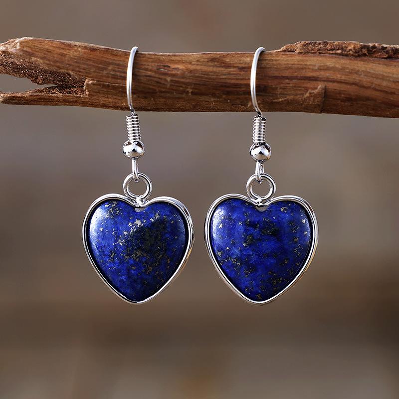 Simple and sweet natural stone love earrings, studs, light luxury jewelry earrings.